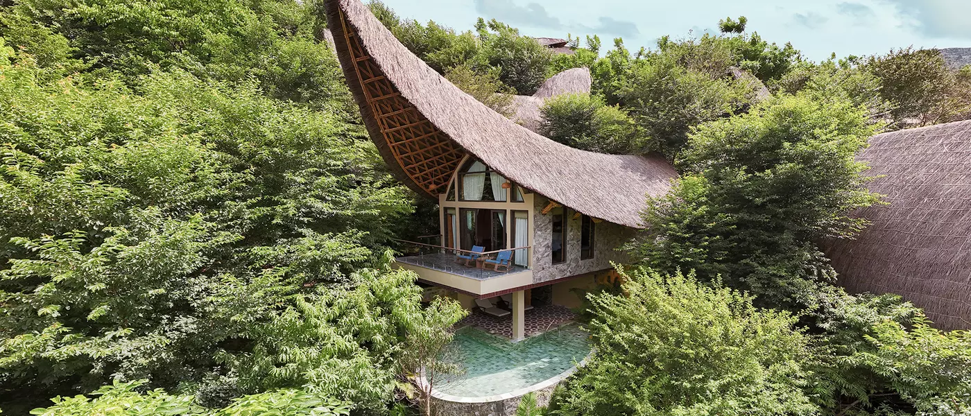garrya-mu-cang-chai-accommodation-mountain-view-pool-villa