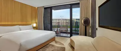 garrya huzhou lucun crystal king room