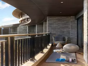 garrya suite balcony