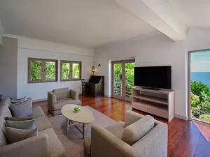 Garrya Tongsai Bay Samui - Grand Seafront Pool Villa King
