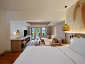 Garrya Tongsai Bay-Beachfront Suite