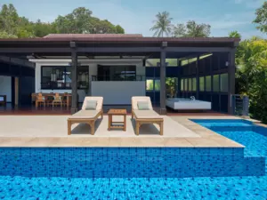 Pool2