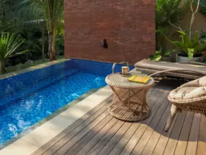 Plunge Pool